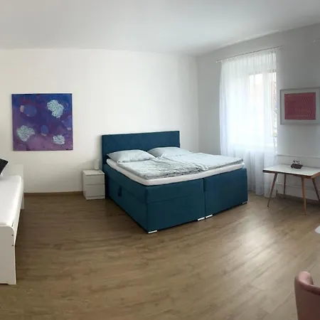 Apartment Art Telc